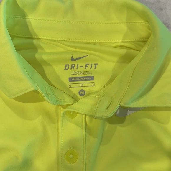 Neon yellow Nike Dri-Fit collared shirt - Picture 4 of 4